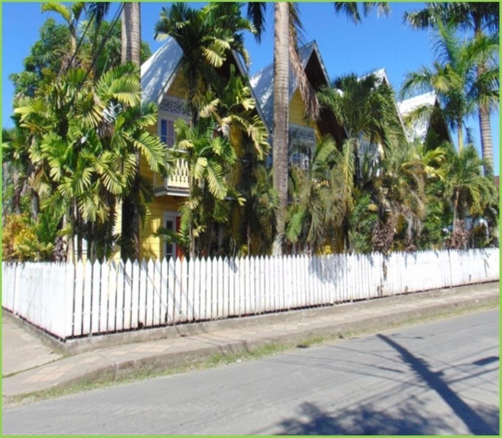 Yellow Houses Bocas Бокас Екстер'єр фото